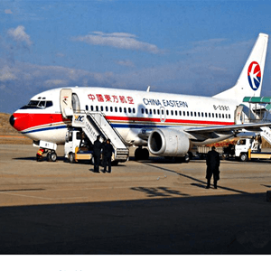 云冈空运航空快运业稳步发展的原因是什么？